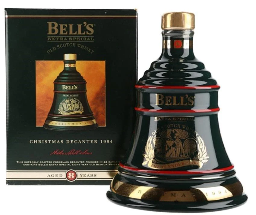 Bell's Blended Scotch Whisky Christmas Decanter 1994 70cl