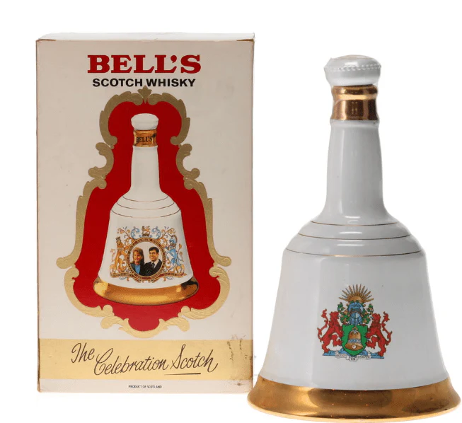 Bell's Royal Wedding Decanter Prince Andrew & Sarah Jane Ferguson Gift Box 75cl - Image 2
