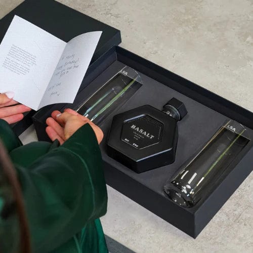 Giants Basalt Rock Gin Gift Set 50cl