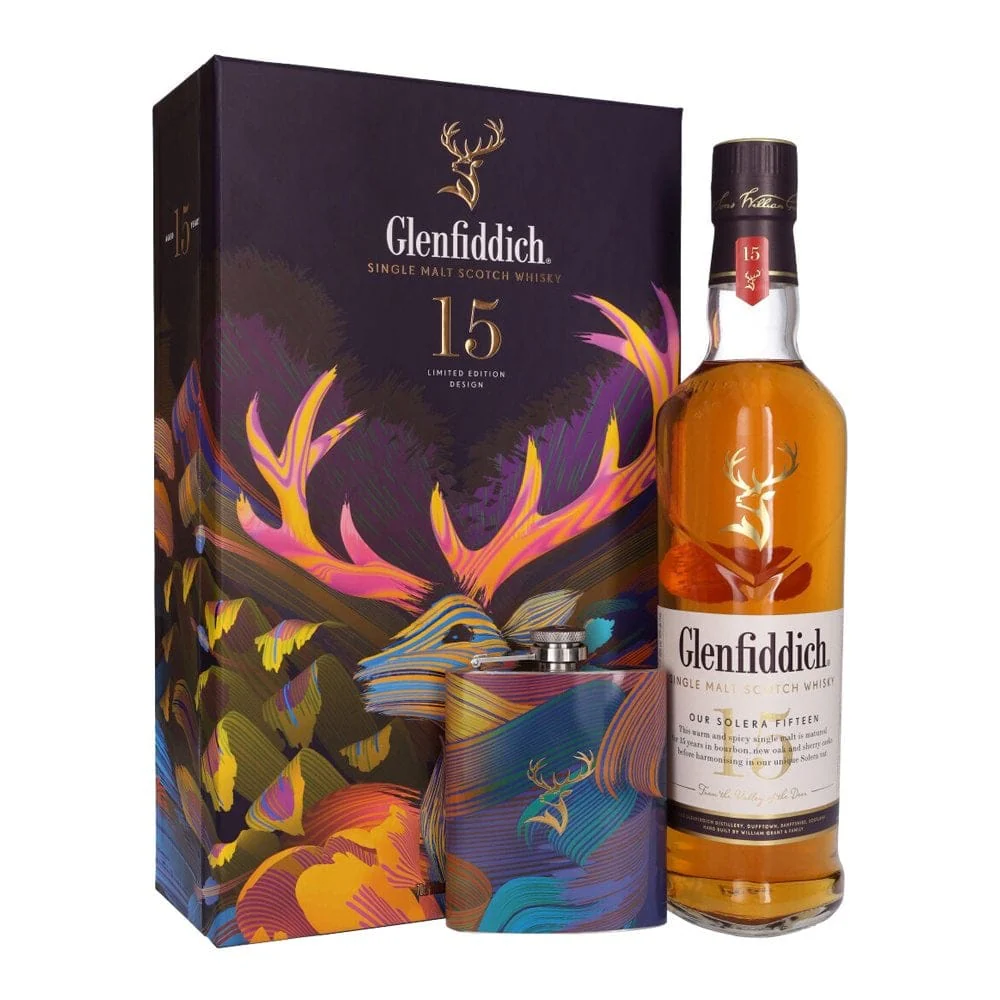Glenfiddich 15 Year Old Single Malt Scotch Whisky & Hipflask Gift Set 70cl