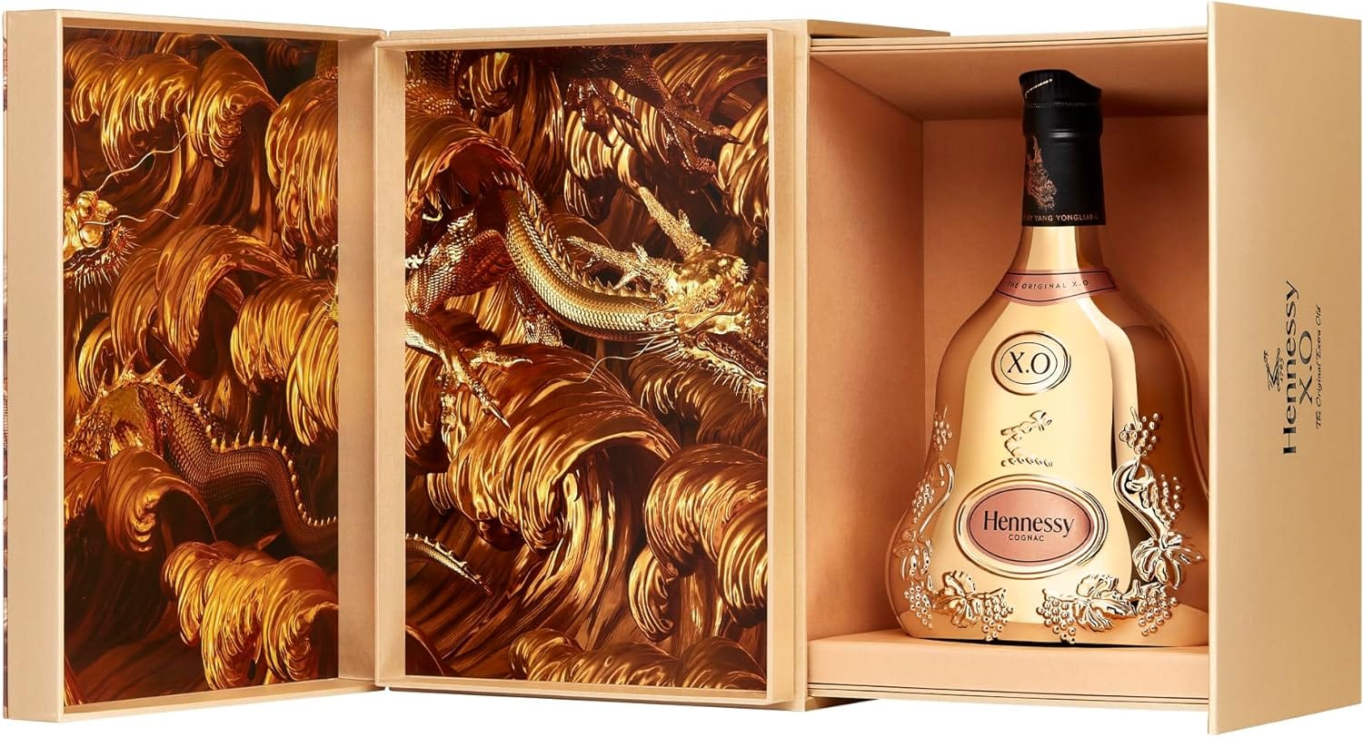 Hennessy XO Chinese New Year 2024 Limited Edition Gift Box 70cl - Image 2