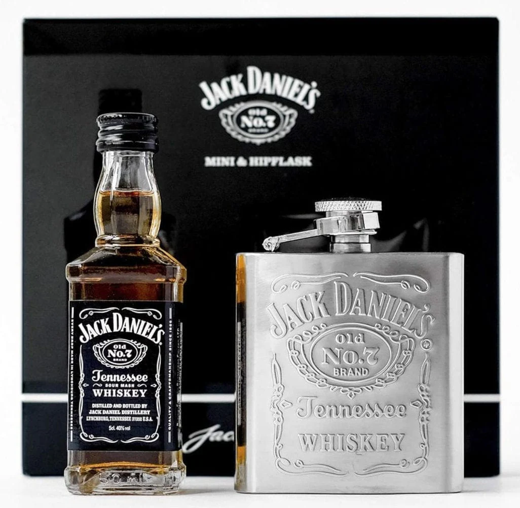 Jack Daniel's No.7 Tennessee Whiskey Miniature & Hip Flask Gift Set 5cl