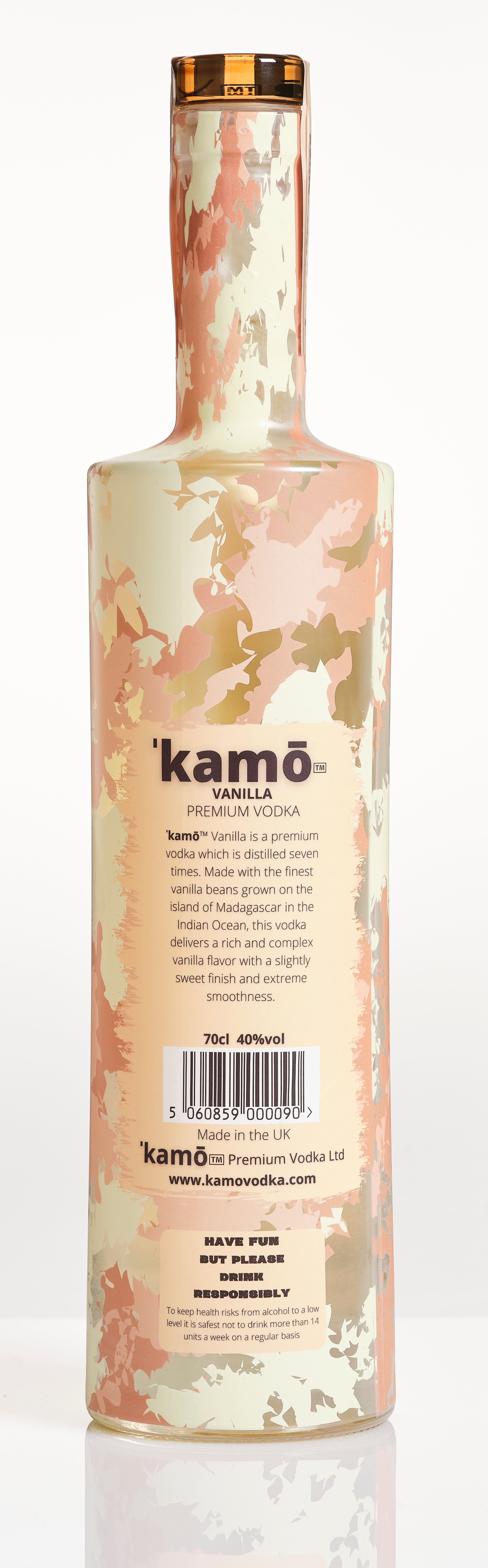 Kamo Vanilla Vodka 70cl - Image 2