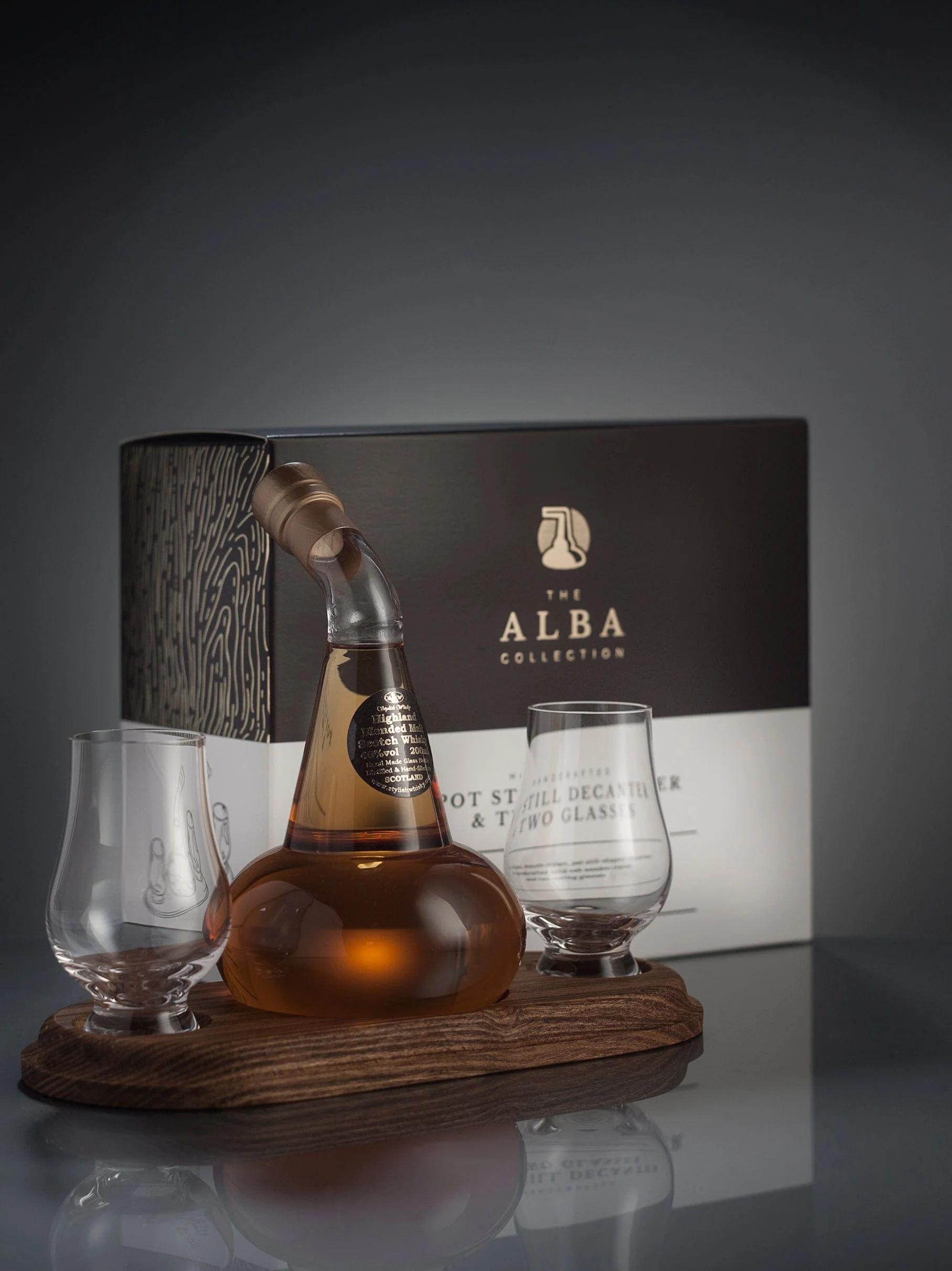 Mini Pot Still Whisky Refillable Decanter & 2 Glasses 20cl