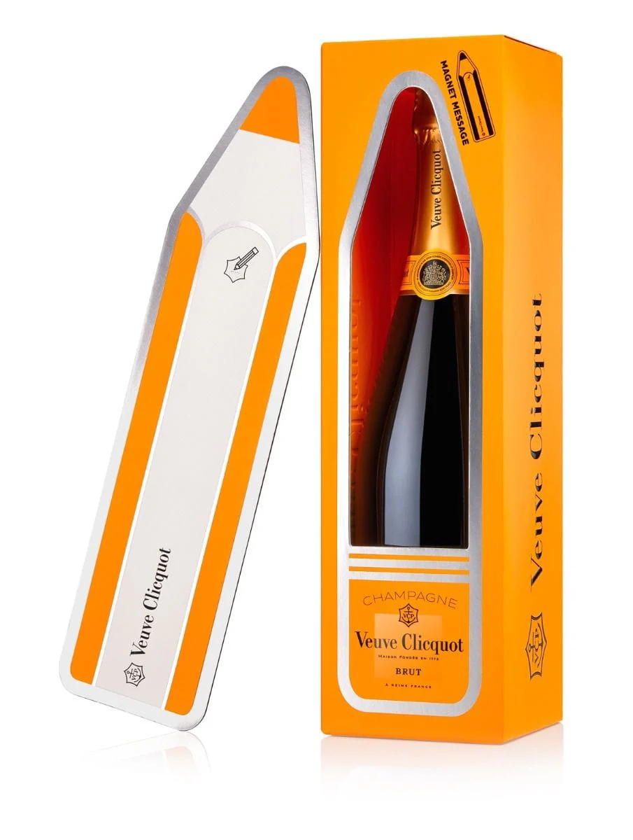 Veuve Clicquot Brut Champagne Magnet Message Gift Box 75cl