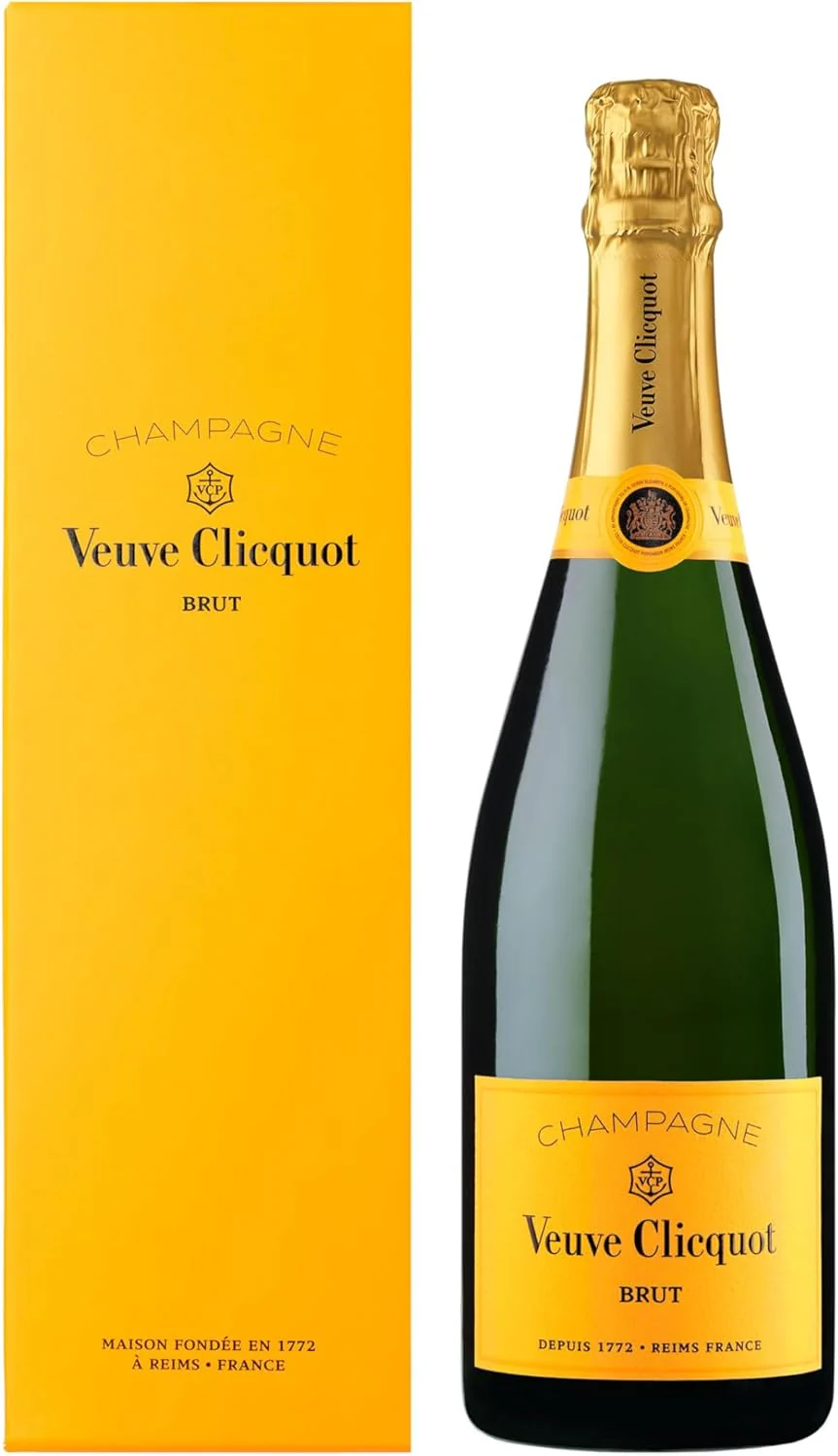 Veuve Clicquot Yellow Label Brut Champagne Gift Box 75cl